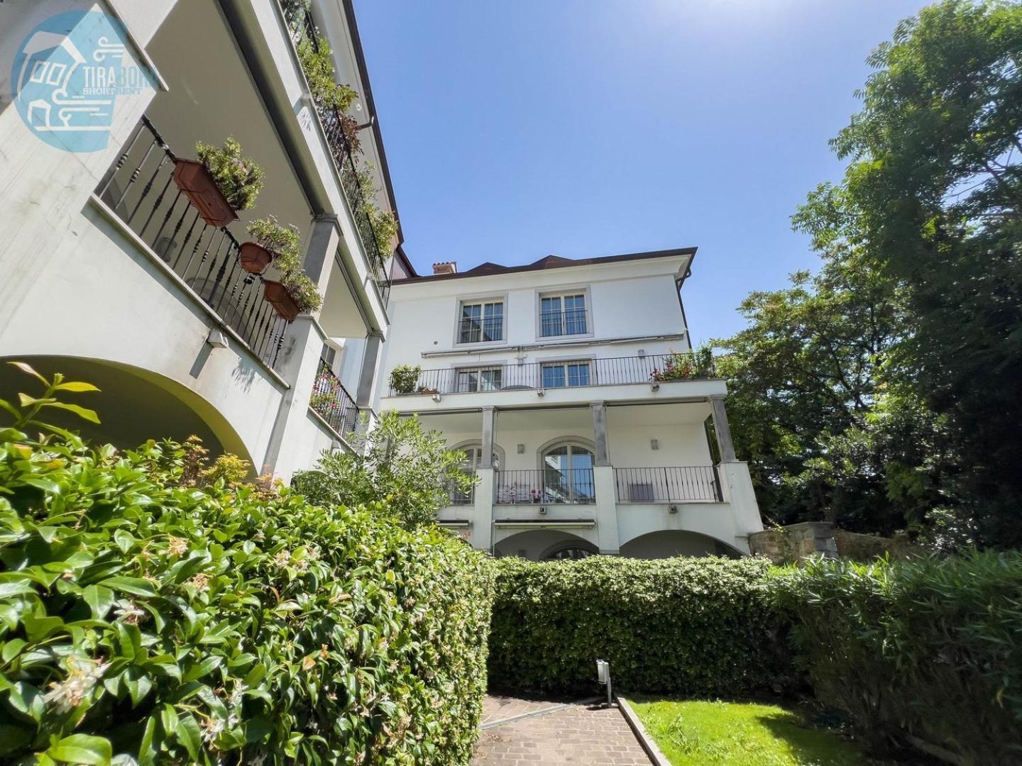 Cattedrale 5 Tirabora Short Rent Appartement Triëst Buitenkant foto