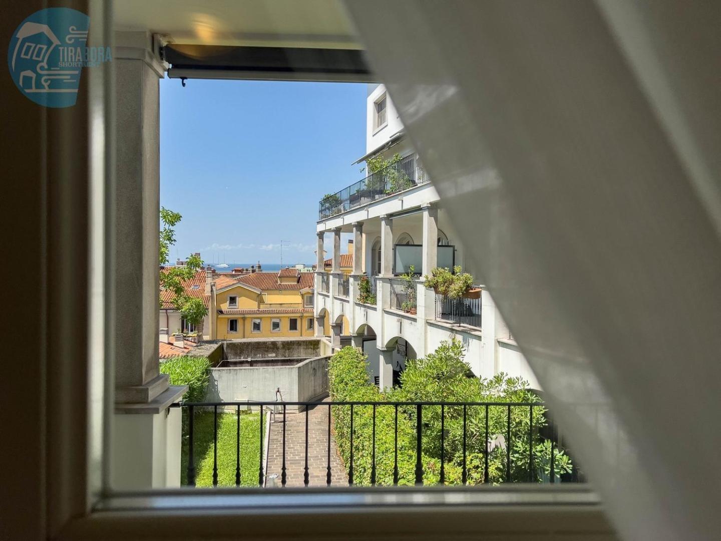 Cattedrale 5 Tirabora Short Rent Appartement Triëst Buitenkant foto